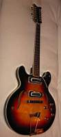 Univox 12-string HR-2 1965-66.jpg
